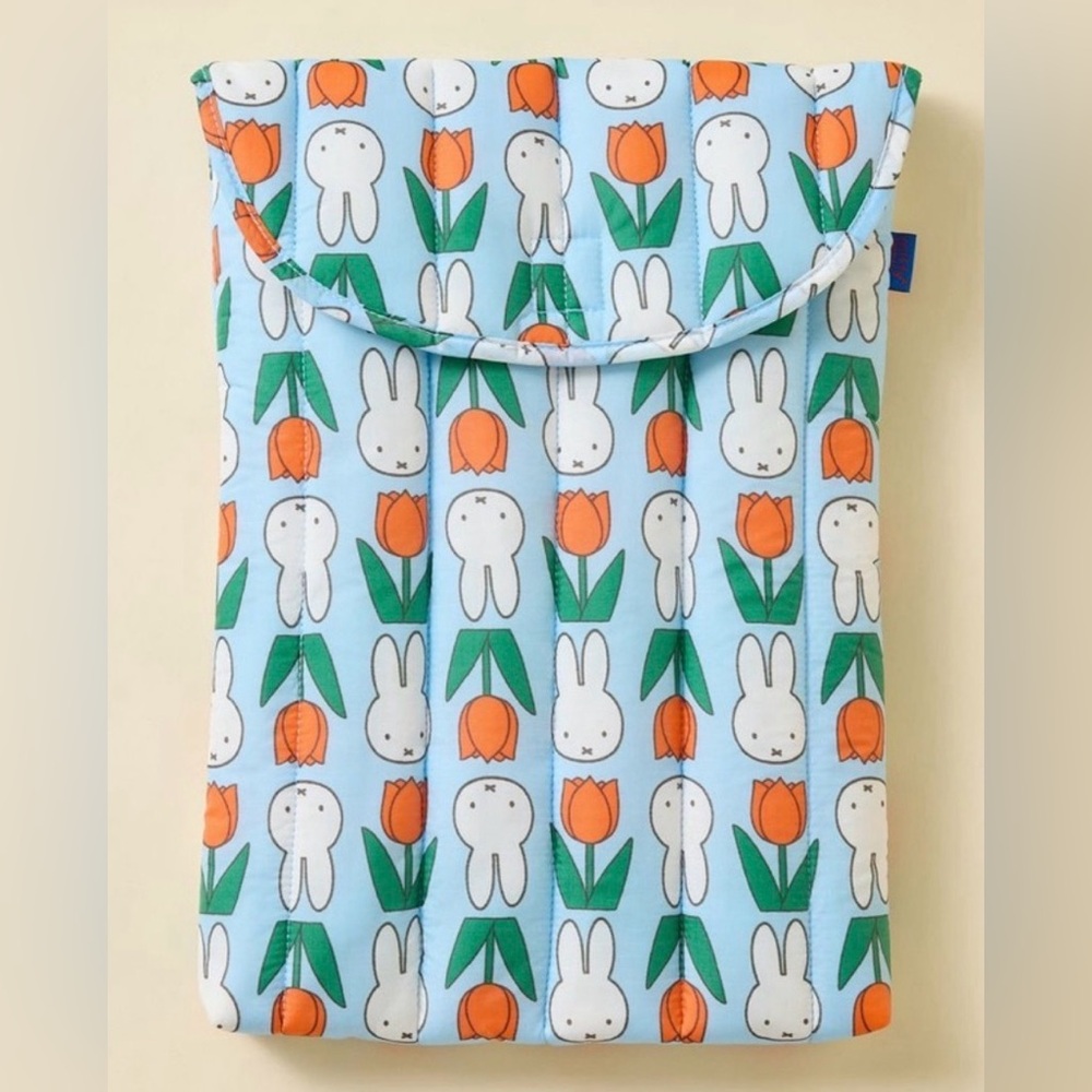 BAGGU x Miffy Tulip Blue Puffy Quilted 16" Laptop Sleeve UO exclusive!  NWT